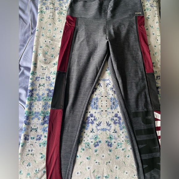 PINK Victoria's Secret Pants - Victoria’s Secret PINK leggings